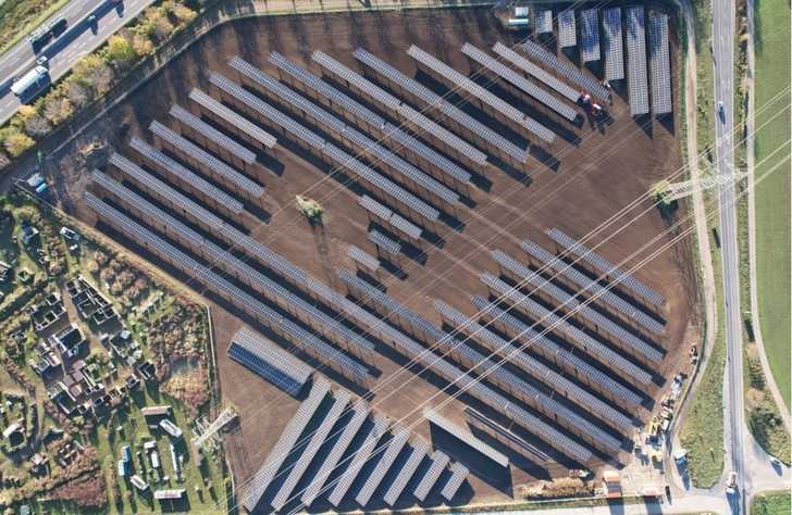 The shadow cast clearly shows that the modules on the trackers were turned to a horizontal position while the farmer worked the field with his machines. - © EWS Consulting
