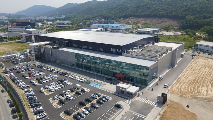 In future, Solaredge will manufacture the new NMC cells in its battery cell factory in South Korea.