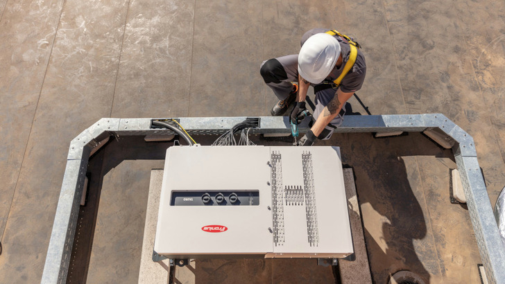 The Tauro commercial inverter will also be available as a 30-amp variant.