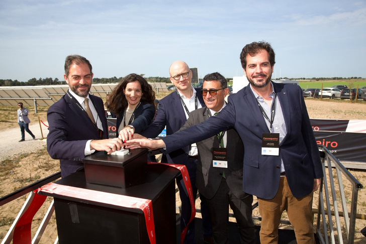 Symbolic opening ceremony of the Pessegueiro PV power plant (63.5 MW) in Portugal. - © TFP
