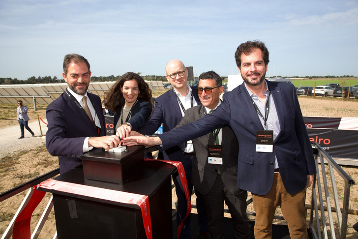 Symbolic opening ceremony of the Pessegueiro PV power plant (63.5 MW) in Portugal.