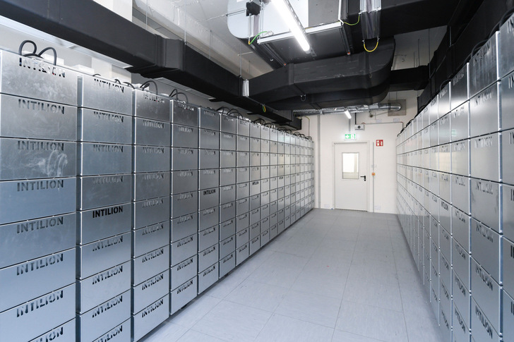 Large-scale storage is important to stabilise power grids. - © Intilion
