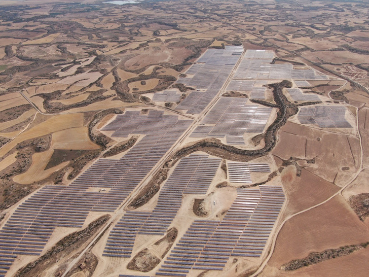 Q Energy is realizing two more large-scale solar parks in Spain. - © Q Energy
