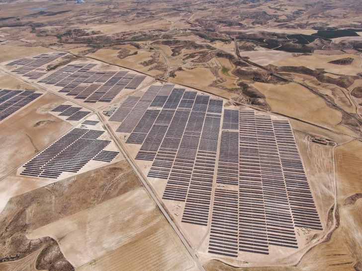 Q Energy's exemplary solar project in Spain.