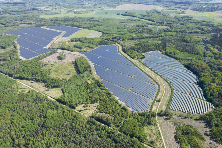 Solar parks are getting more and more popular in Latvia. - © European Energy
