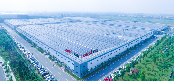 Longi is going ahead to reduce its carbon emissions by building an almost zero-carbon PV plant. - © Longi
