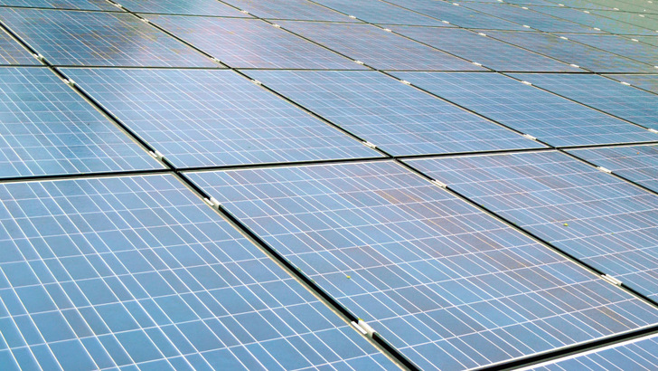 Prices for solar modules have dropped by about a third compared to the beginning of the year. - © Sven Ulrich
