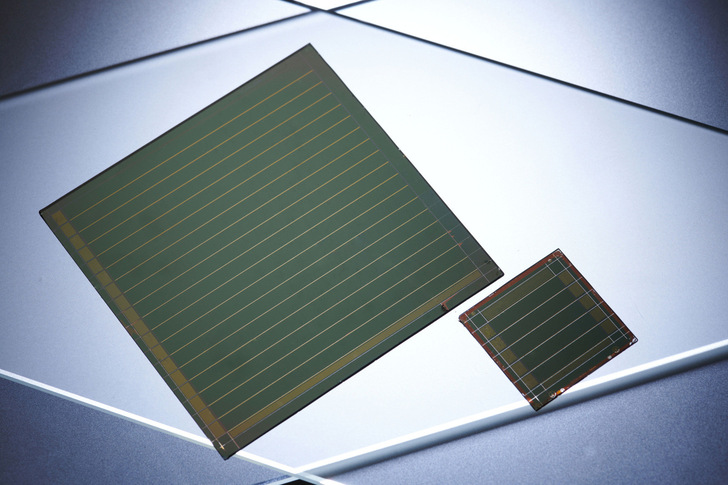 With the support of AI methods, the researchers want to improve the processes for efficient perovskite solar cells.