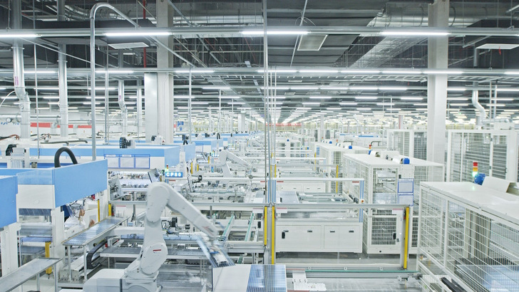  Certified "Zero Carbon Factory" (Type 1) of Trina Solar in Yiwu/China.