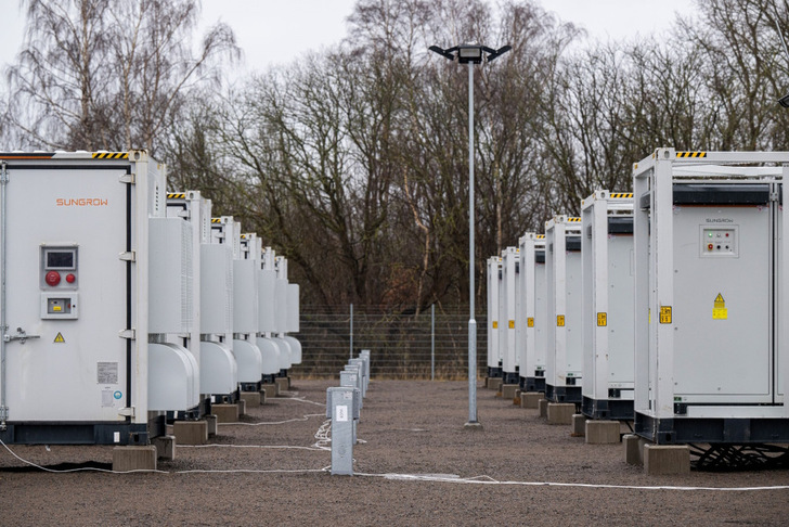  The large-scale battery storage system in Landskrona/Sweden helps to stabilize the grid.