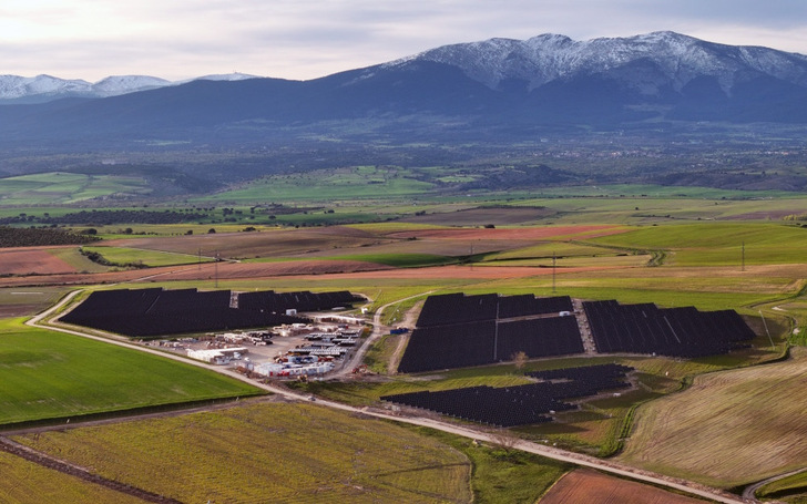 The PV plant Castaño Solar in Segovia/Spain. - © IB Vogt

