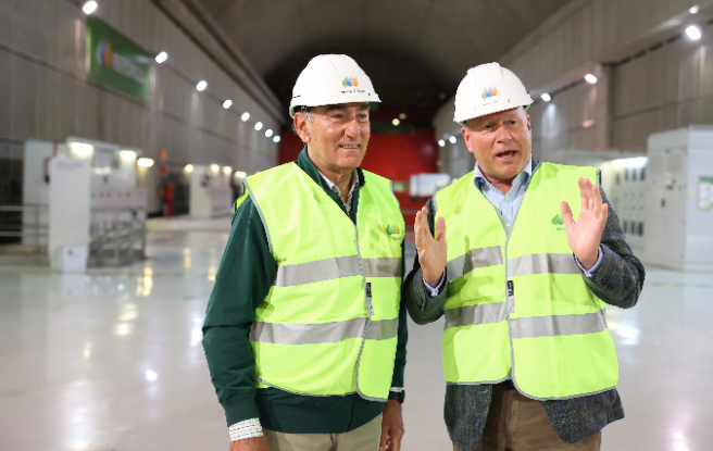 Ignacio Galán (l.), President of Iberdrola, and Nicolai Tangen, CEO of Norges Bank Investment Management, manager of the Norwegian sovereign wealth fund.