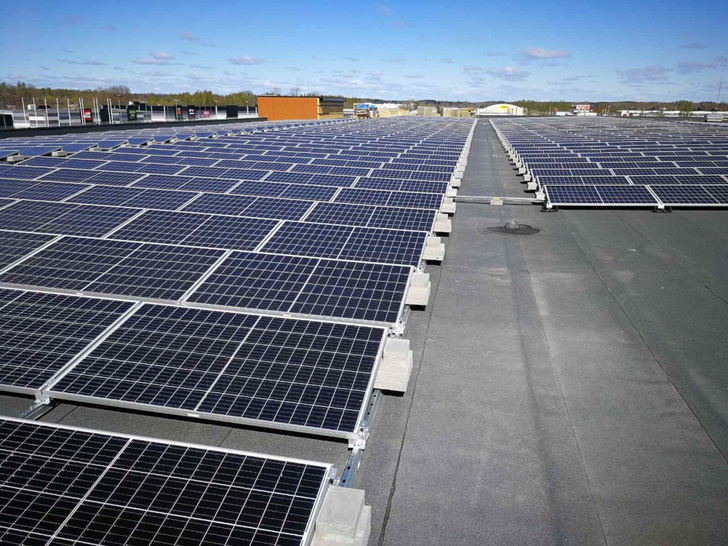 Critically, the EU Solar Rooftop Standard will unlock the potential of large rooftops. - © IBC Solar
