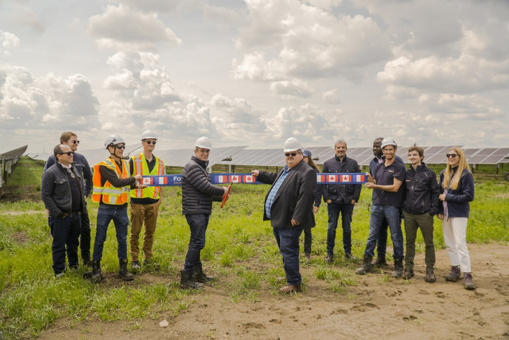Launch event at the Fox Coulée solar park in Starland County/Alberta.