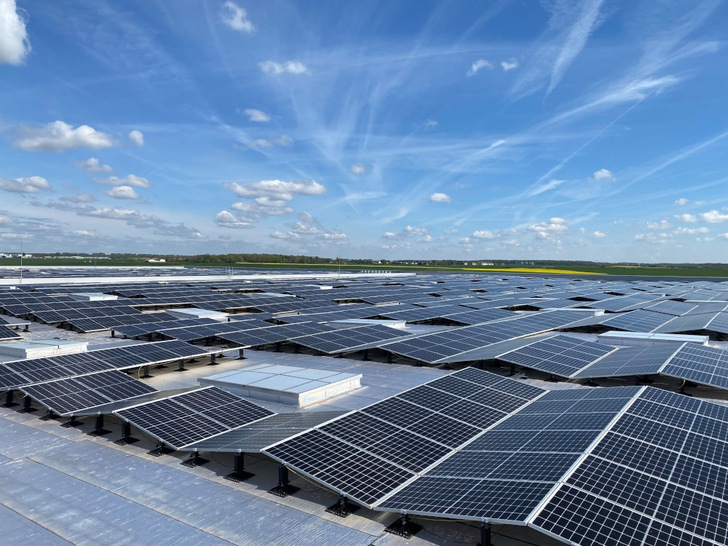 The new C&I solar installation in Beauvais. - © Axpo