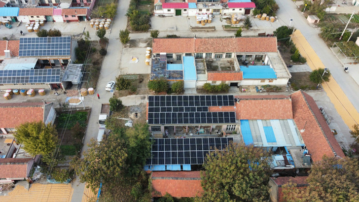 Aiko has already installed the new modules in China. Now installers in Europe can also use them.