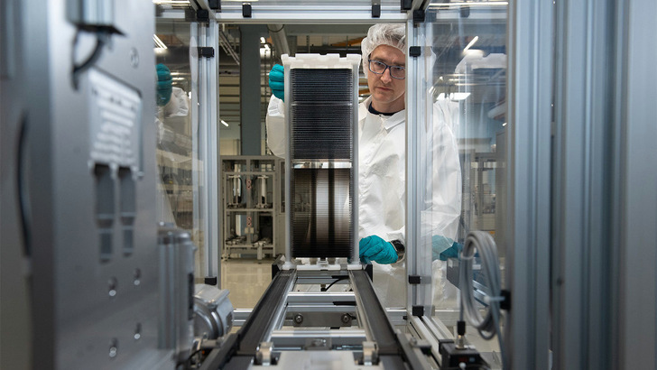 Peering into the future at the Oxford PV factory, Brandenburg an der Havel.