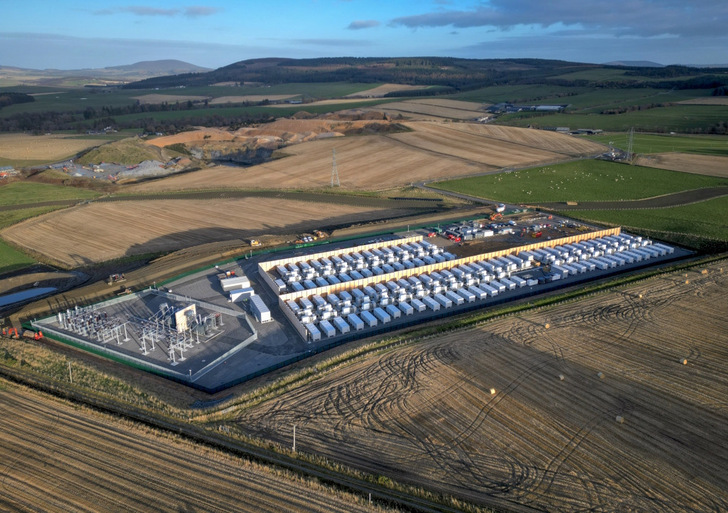 Phase 1 of the Blackhillock battery storage system in Scotland compromises of 200 MW. - © Zenobē
