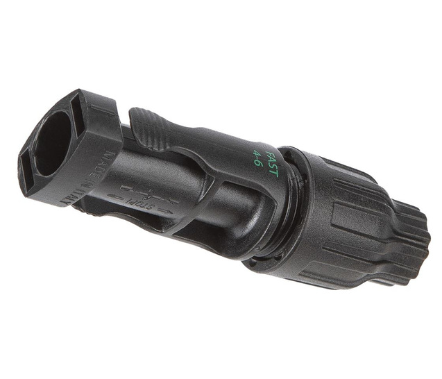 The new Fanton solar connector from Plica simplifies cabling.