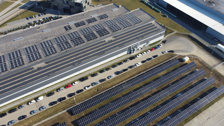 Stellantis’ PV and storage initiative aims to make Polish production safe, economical and independent. - © Quanta Energy