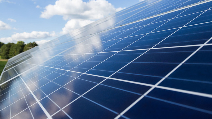 An expanse of possibility – the French solar industry is showing strong growth and a new strategic positioning. - © Canva