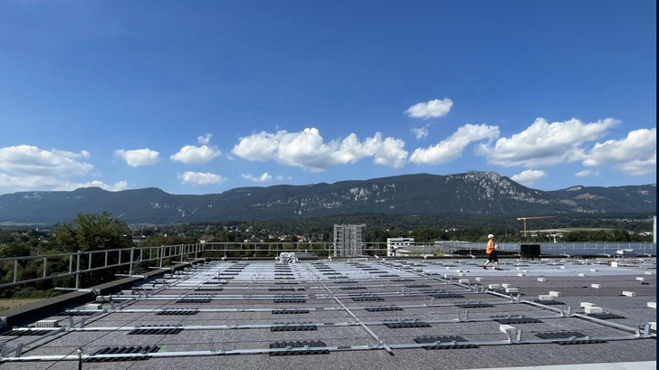 In the webinar, the planners from K2 Systems reveal tricks and tips on how to plan solar installations even on complex roofs. - © K2 Systems