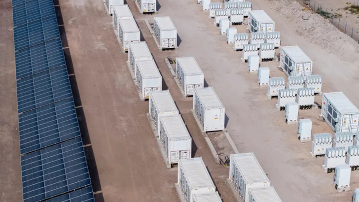 The fusion of large battery storage systems with photovoltaic solutions is paving the way for new business models, including Eastern European countries like Bulgaria.