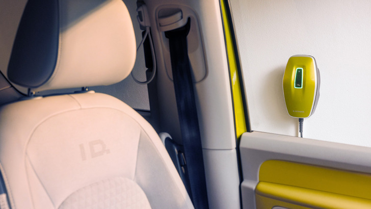 The new version offers smart functions including app control, solar charging and integrated billing.