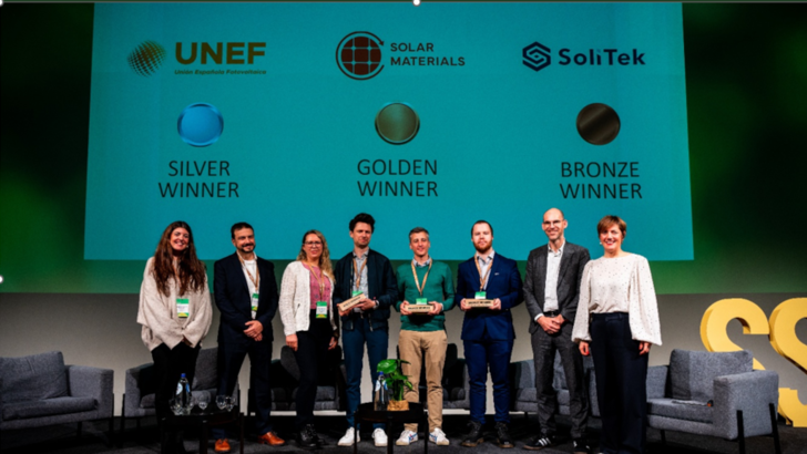 The winners of last year’s AWARD on stage at the Sustainable Solar Europe Conference in Brussels, November 2024.