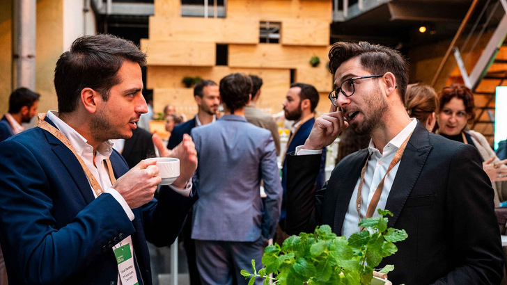 From coffee to collaboration as solar networking takes centre stage in Brussels