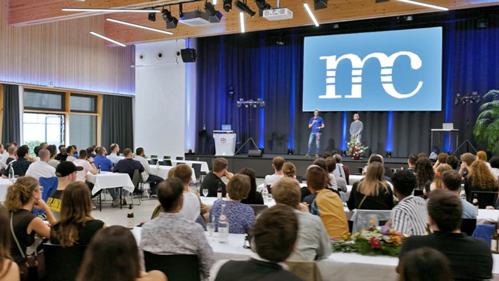 Chris Liu and Dr Stijn Stevens, managing directors of meteocontrol, present the company’s new global strategy at the annual international meeting in Augsburg