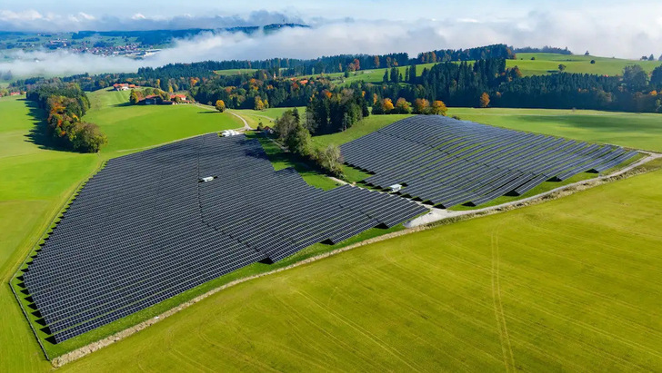 Zimmermann substructures at work in Bavaria