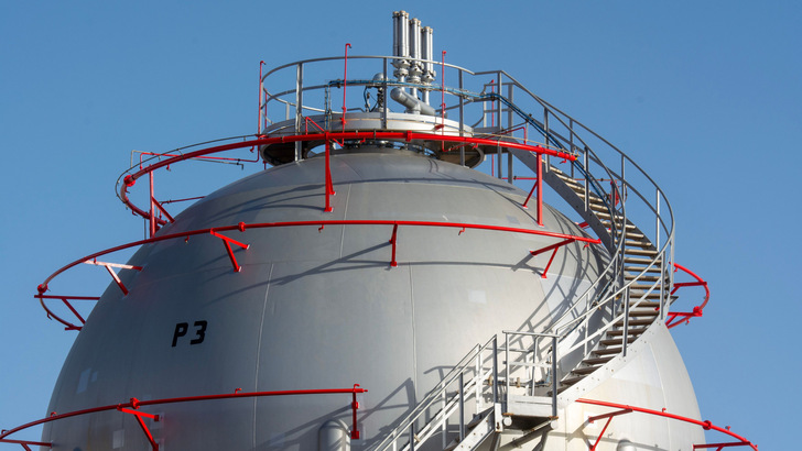 Europe's storage tanks are filling, although not as fast as usual