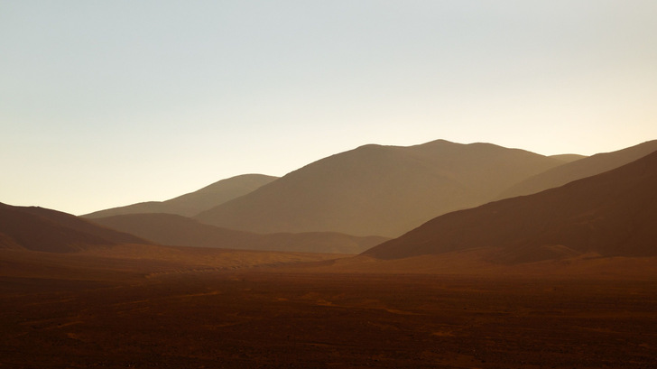 Coquimbo's arid landscapes, where BESS Huañil will soon store power for the National Electric System