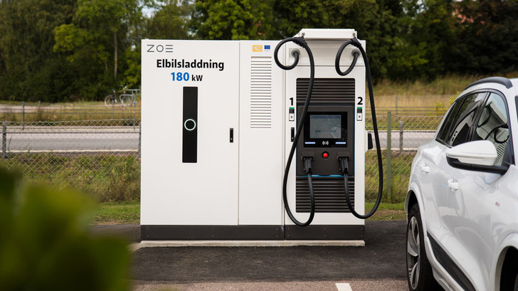 Two charging points with 360kW combined from a single 63A connection