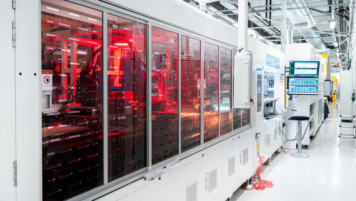 European module production at Solitek, a sight the NZIA hopes to make less rare