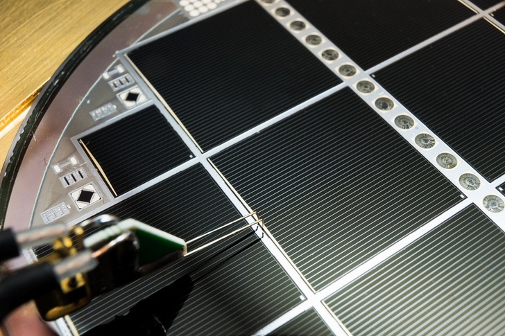 Researchers from Fraunhofer ISE reached a new world record of 31.3 percent efficiency for a silicon based solar cell. - © Fraunhofer ISE
