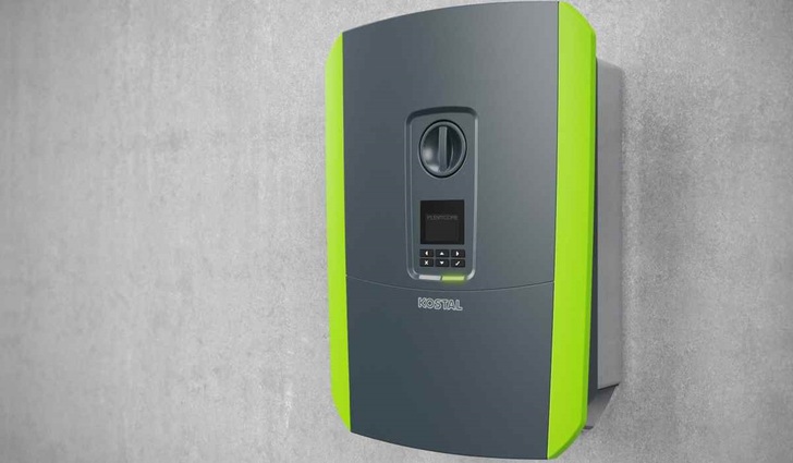 The Plenticore Plus comes with a display as well as features not so obvious from the outside.