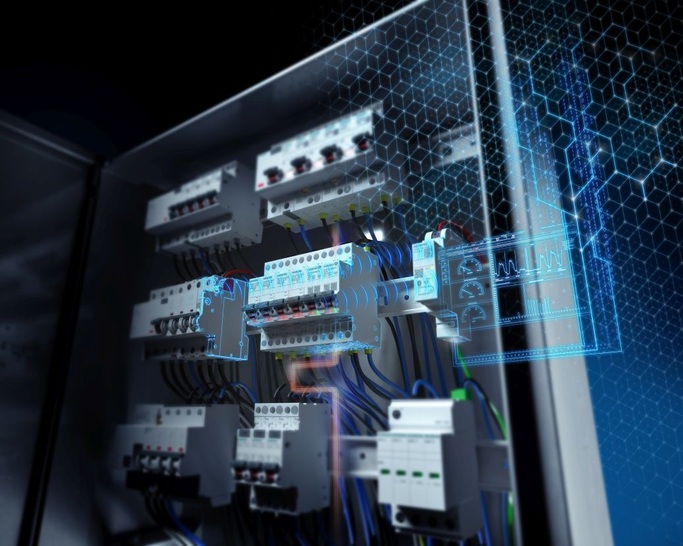 The new electrical installation devices from Siemens combine protection and measurement functions.