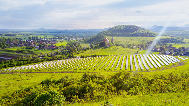 The solar field of Zahorany (758 kW), in Czech Republic. - © Photon Energy
