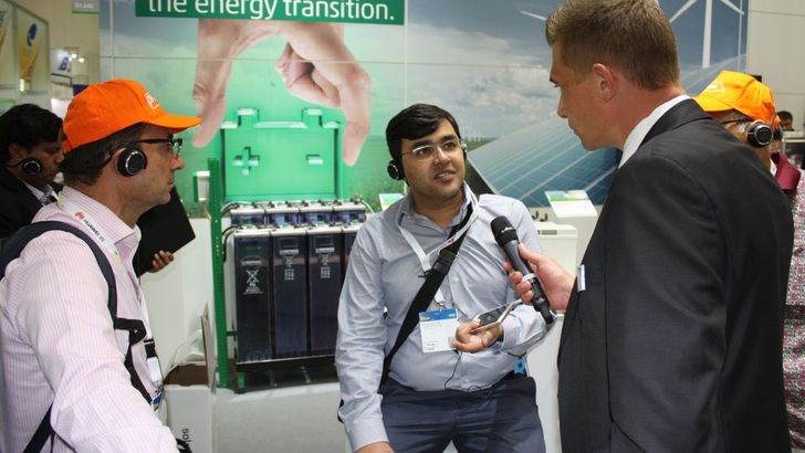 Bjoern Wechsel explains Hoppecke`s storage systems.