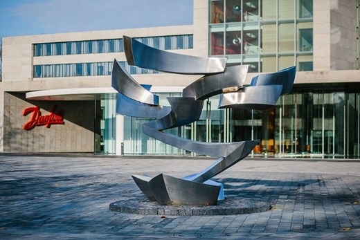 Danfoss joins other leading companies aligning their businesses with the aims of the Paris Agreement.