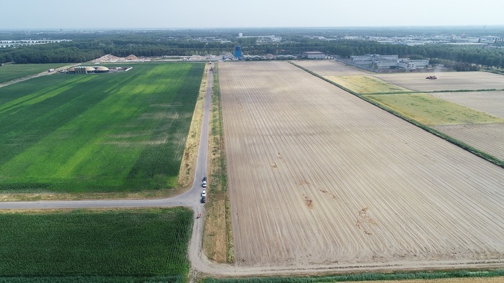 The new solar park site in Almere. Holland Solar is expecting 2.5 GW new installations in 2019.