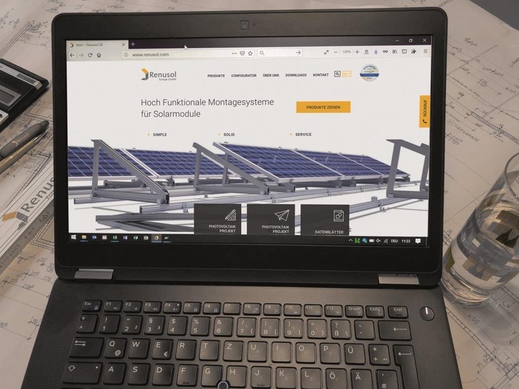 The new version of the Configurator is available in German, English, Spanish, French and Dutch. - © Renusol Europe
