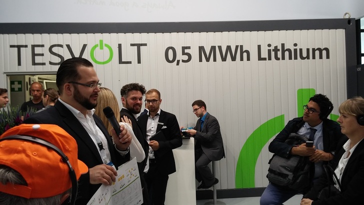 VC funding in solar batteries and energy storage increased in the last quarter globally. One of the innovative German companies for commercial storage is Tesvolt. pv Europe provided guided tours to discuss with experts at the companies booth at Intersolar Europe 2016 in Munich. - © HCN
