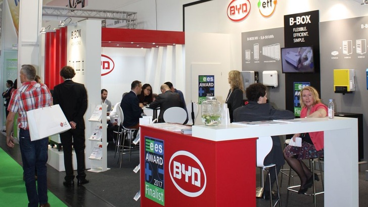 At Intersolar BYD presented its new B-Box HV.