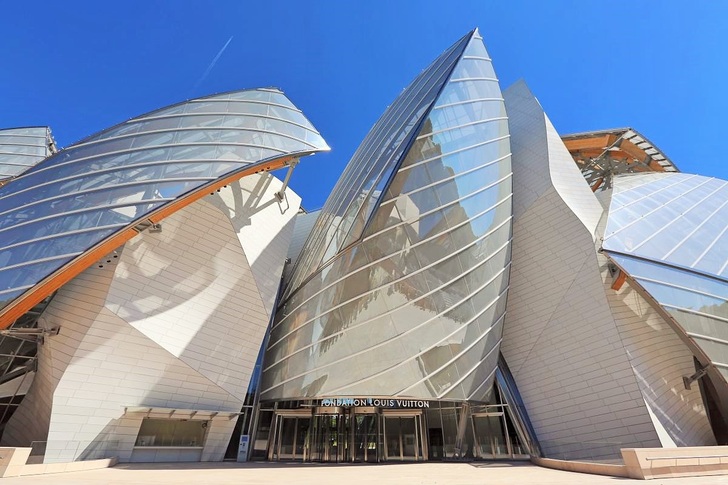 The awarded facade of the Fondation Louis Vuitton.