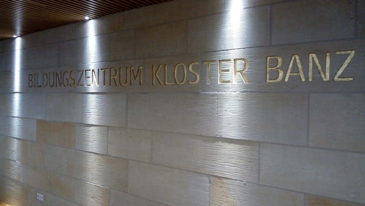 Architects as well as representatives of the building and solar industries are welcome at the Banz Monastery.