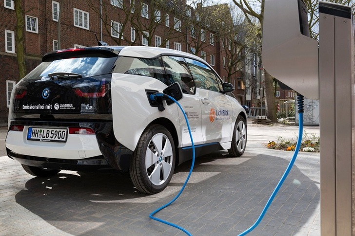 Global sales of electric cars grew by 64% in early 2019 from previous year. BMW was the most successful e-car maker.