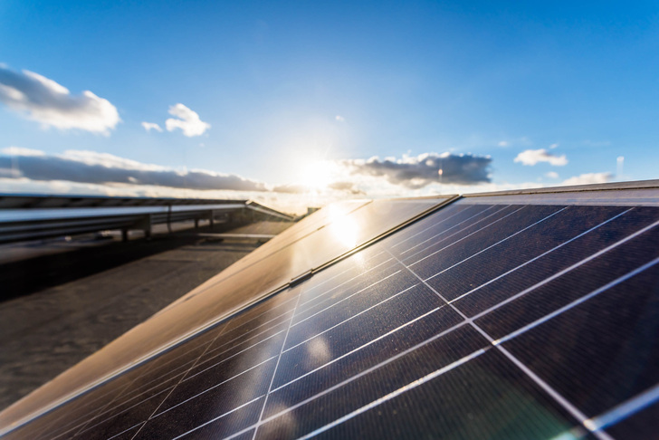Solar electricity will boost regional economies and create local and highly-skilled green jobs. - © Jens Van Lysebettens / Shutterstock
